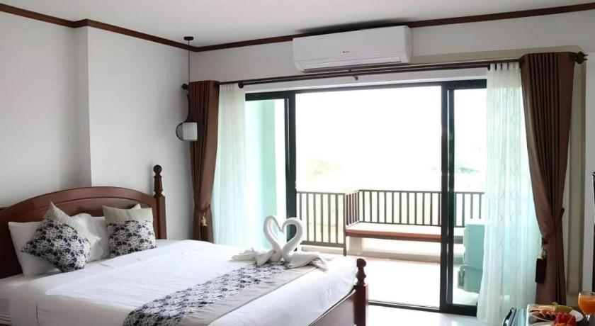 Thavisouk Riverside Hotel Vang Vieng Exteriér fotografie