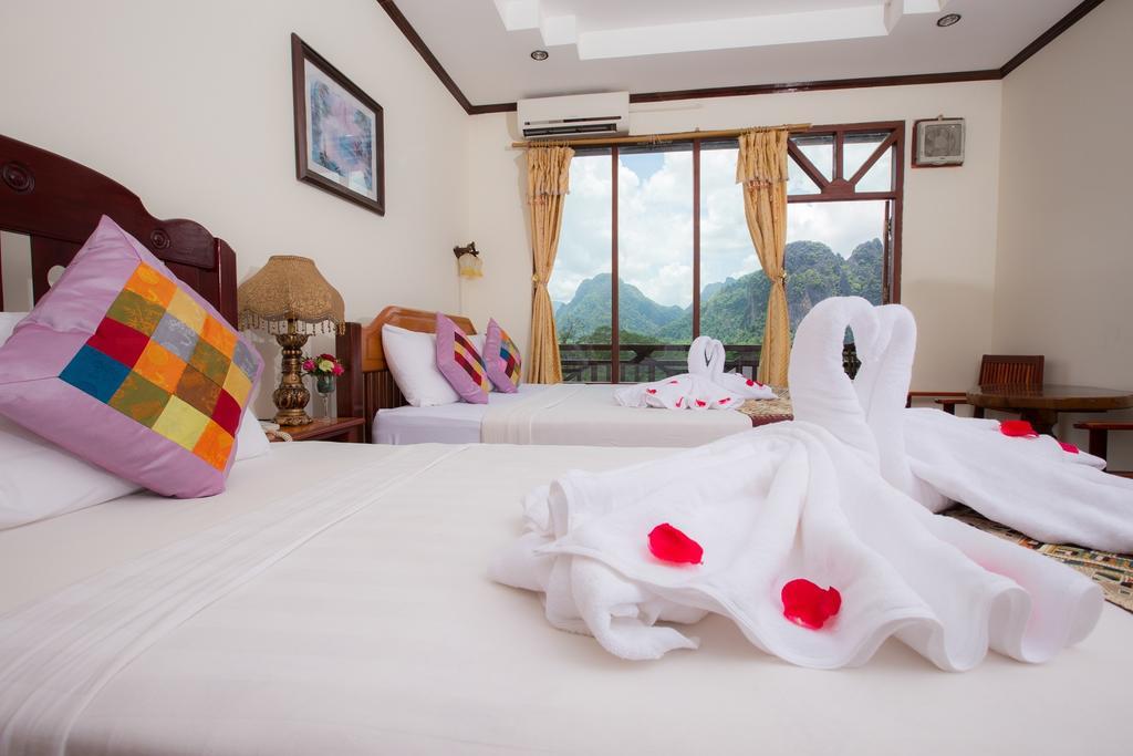 Thavisouk Riverside Hotel Vang Vieng Exteriér fotografie