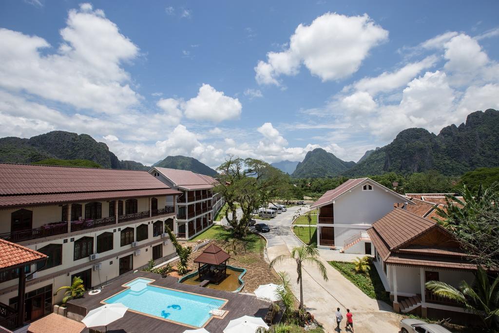 Thavisouk Riverside Hotel Vang Vieng Exteriér fotografie
