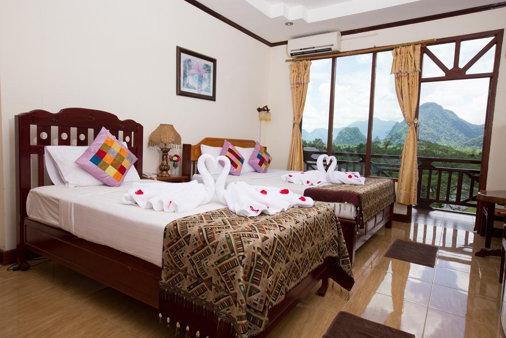 Thavisouk Riverside Hotel Vang Vieng Exteriér fotografie