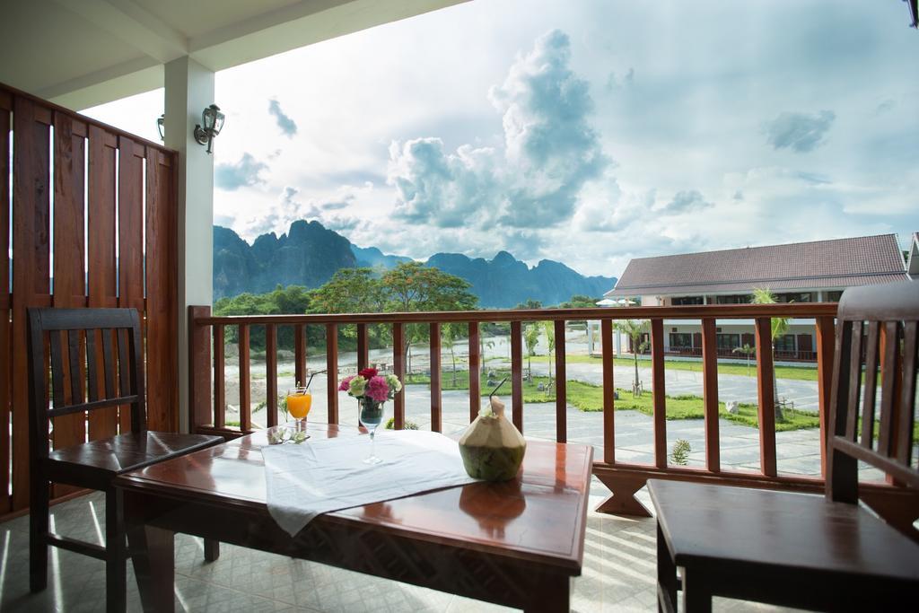 Thavisouk Riverside Hotel Vang Vieng Exteriér fotografie