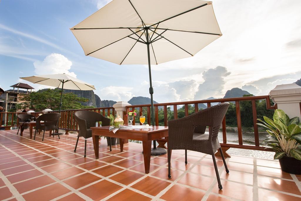 Thavisouk Riverside Hotel Vang Vieng Exteriér fotografie