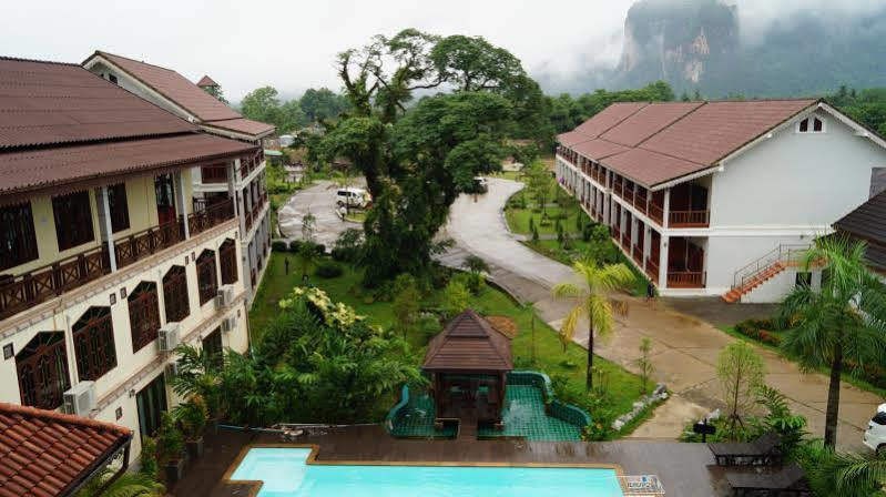 Thavisouk Riverside Hotel Vang Vieng Exteriér fotografie